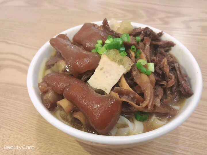 在横沥，只为了这碗粉
