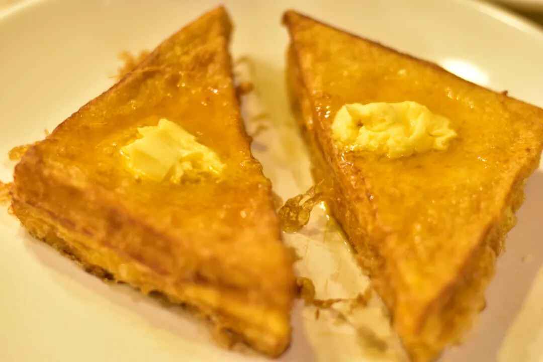 东莞这家茶餐厅曾是果汁店，从1996年开到现在，人称“莞中饭堂”