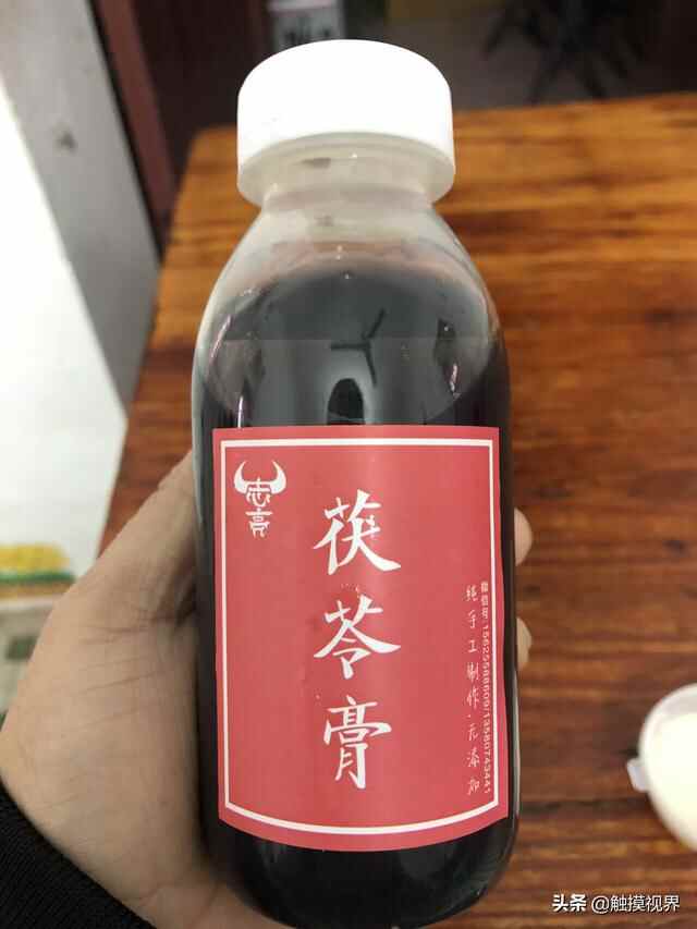 东莞开了28年的店，藏在图书馆正对面，生意很火，食客络绎不绝