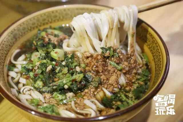 左家塘美食大搜罗，吃货们看到都坐不住了！