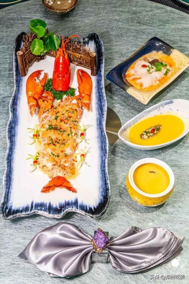 只要298元就可以享受海陆美食盛宴！我先吃为敬