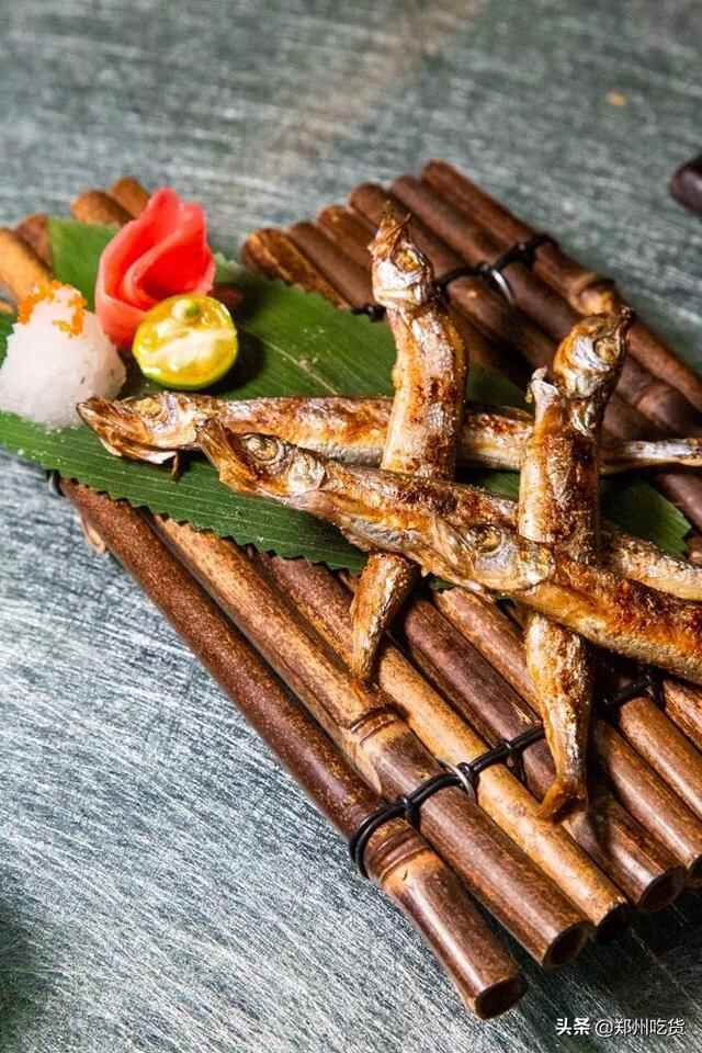 只要298元就可以享受海陆美食盛宴！我先吃为敬