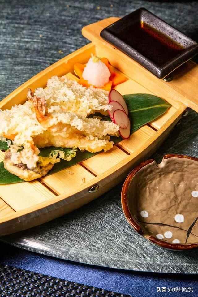 只要298元就可以享受海陆美食盛宴！我先吃为敬