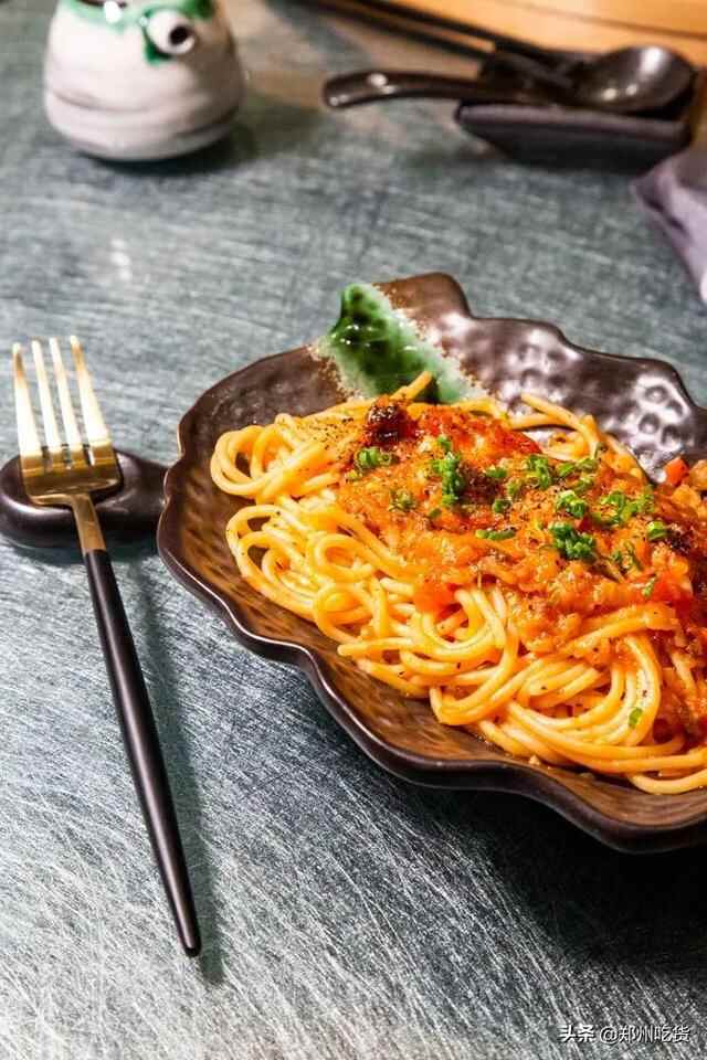 只要298元就可以享受海陆美食盛宴！我先吃为敬