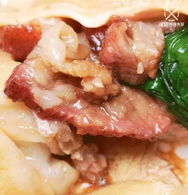 藏匿在万江公园旁的早餐店，每天人气爆棚排长龙