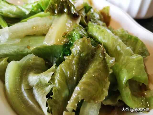 东莞美食：桥头镇一家港式茶餐厅，两个人的午餐上百元，贵么？