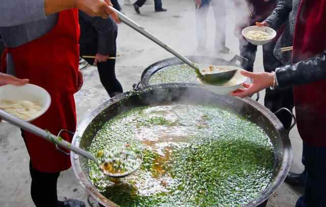 长安“家”味臊子面 肉和油豆腐、韭菜一个也不能少